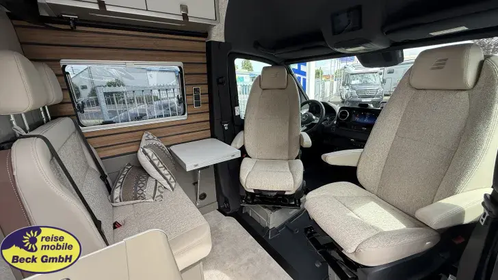 Fahrzeugbild Hymer Camper Van Grand Canyon S 600 Allradwochen bei Beck #11