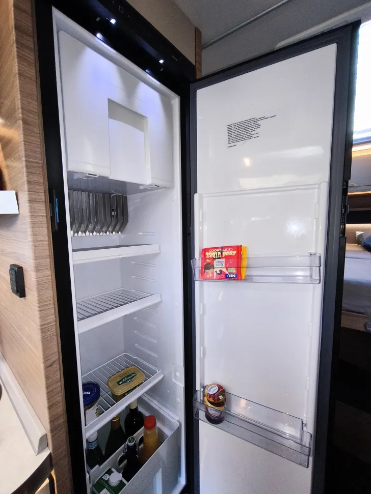 Fahrzeugbild Knaus Van TI 640 MEG VANSATION MAN sehr gepflegt #9