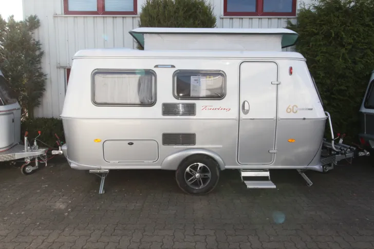 Fahrzeugbild Hymer Eriba Touring Triton 430 - 60 Jahre Edition mit Markise und Fahrradträger #4