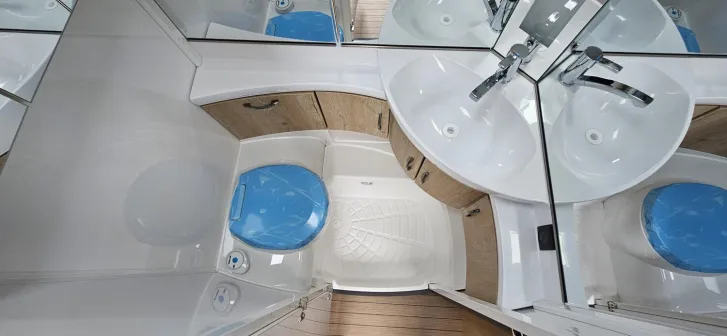 Fahrzeugbild Hobby Excellent Edition 490 KMF / Kinderbetten #20