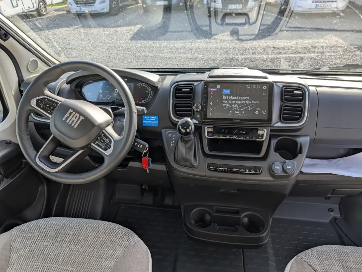 Fahrzeugbild Pössl D-Line 2Win Plus (14) Fiat Automatik, 180 PS #5