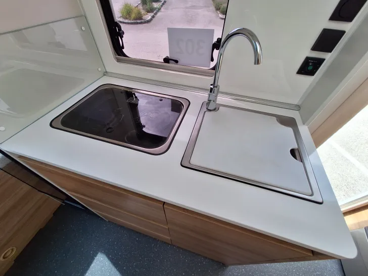 Fahrzeugbild Adria Action 391 PD - Solar, Sat, TV und Mover #14