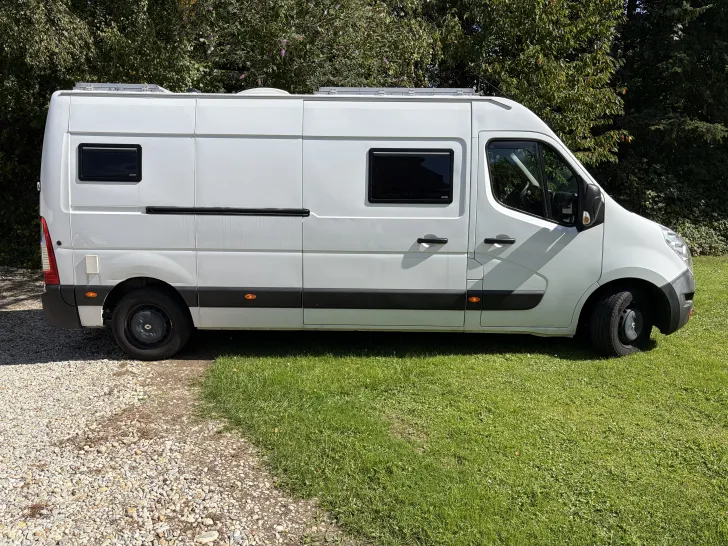 Fahrzeugbild Renault Master L2H2 DIY Van zum langen Freistehen #6