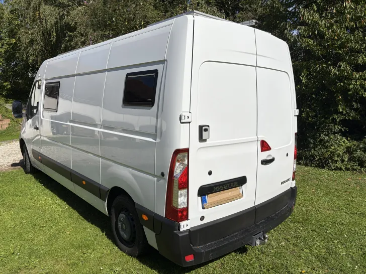 Fahrzeugbild Renault Master L2H2 DIY Van zum langen Freistehen #8