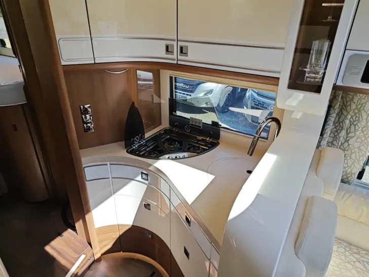 Fahrzeugbild Carthago chic e-line I 50 LE DA #13