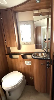 Fahrzeugbild Challenger Sirius 3017 TV -Anlage #24