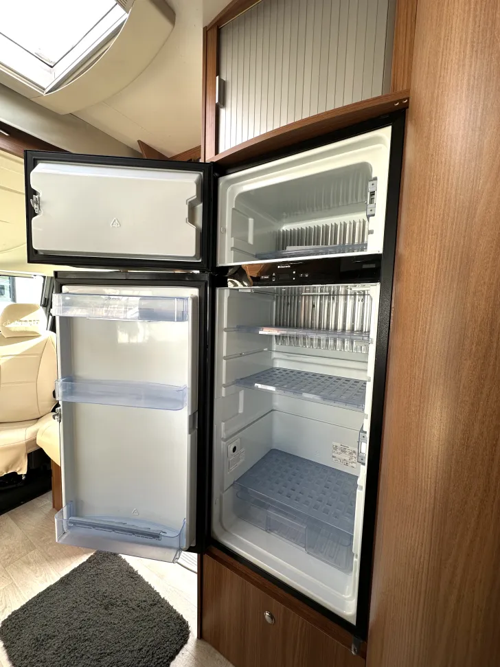 Fahrzeugbild Challenger Sirius 3017 TV -Anlage #20