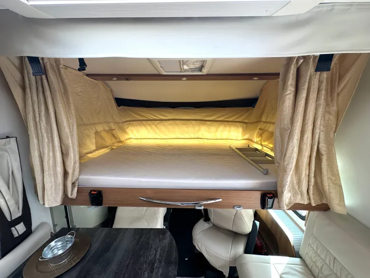 Fahrzeugbild Challenger Sirius 3017 TV -Anlage #15