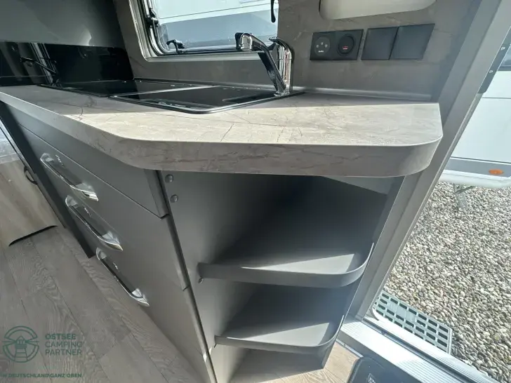 Fahrzeugbild Hobby De Luxe 540 KMFe *Günstig Finanzieren | 2027* #9
