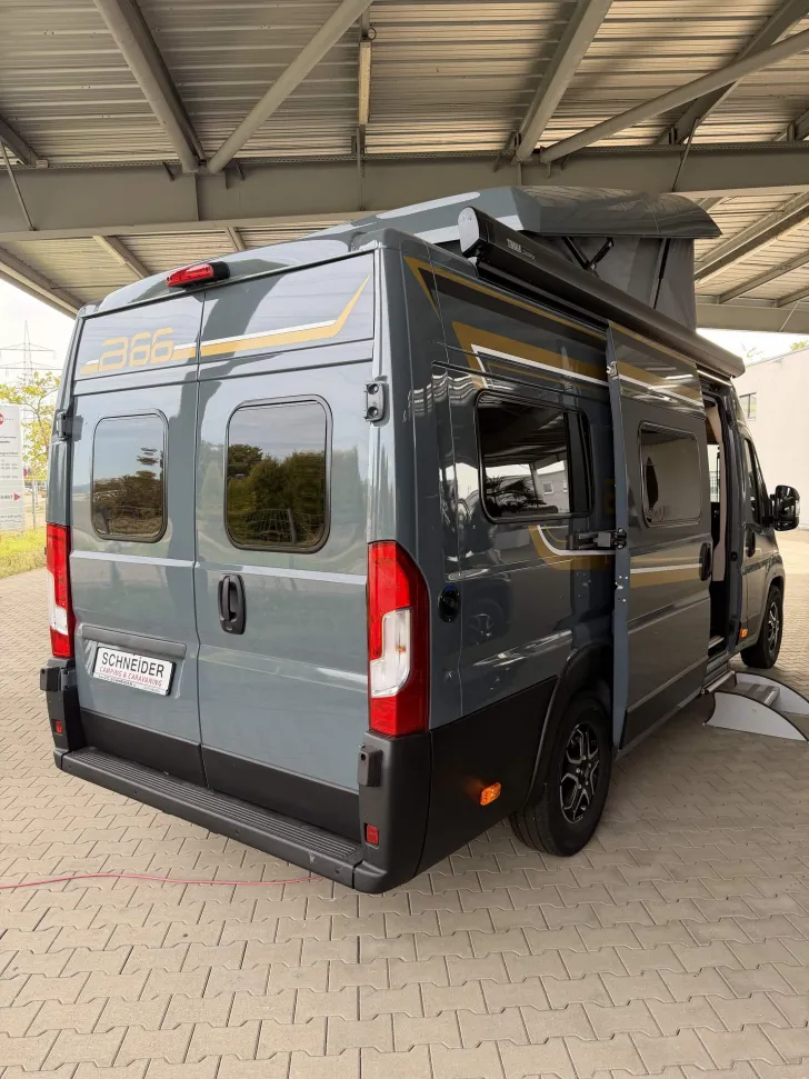 Fahrzeugbild Bürstner B66 640 C Schlafdach, Dieselheizung #3