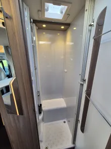 Fahrzeugbild Carado T338 pro+ *Hubbett*Fahrradträger* #29