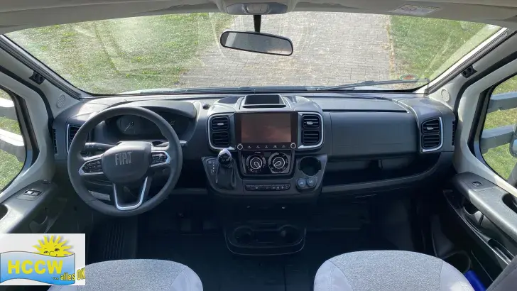 Fahrerhaus Carado T 447 Pro+ Automatik + Hubbett