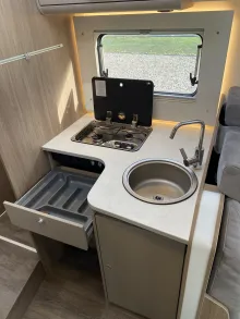 Küchen Carado T 447 Pro+ Automatik + Hubbett