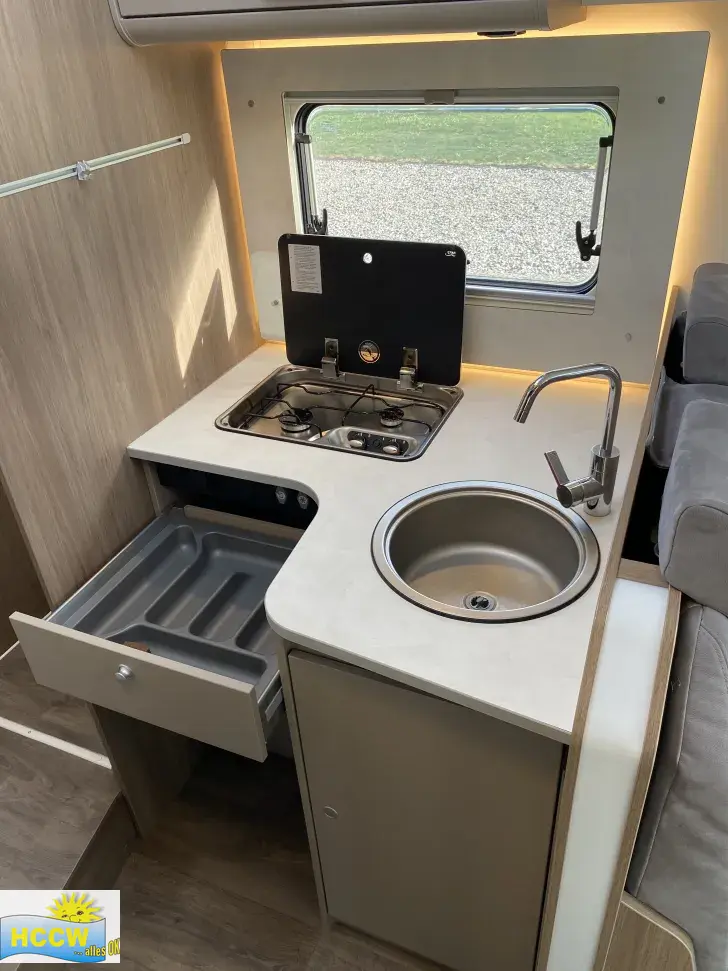 Küchen Carado T 447 Pro+ Automatik + Hubbett