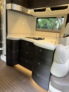 Fahrzeugbild Concorde Liner 1090 GIO m. PKW-Garage #9