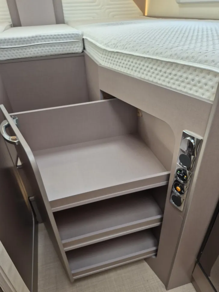 Fahrzeugbild Bürstner Lyseo Harmony Line TD HL IT 690 G #16