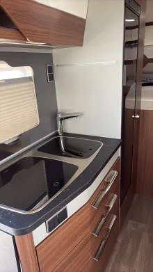 Küchen Hymer B-Klasse MC T 580 sehr gepflegt