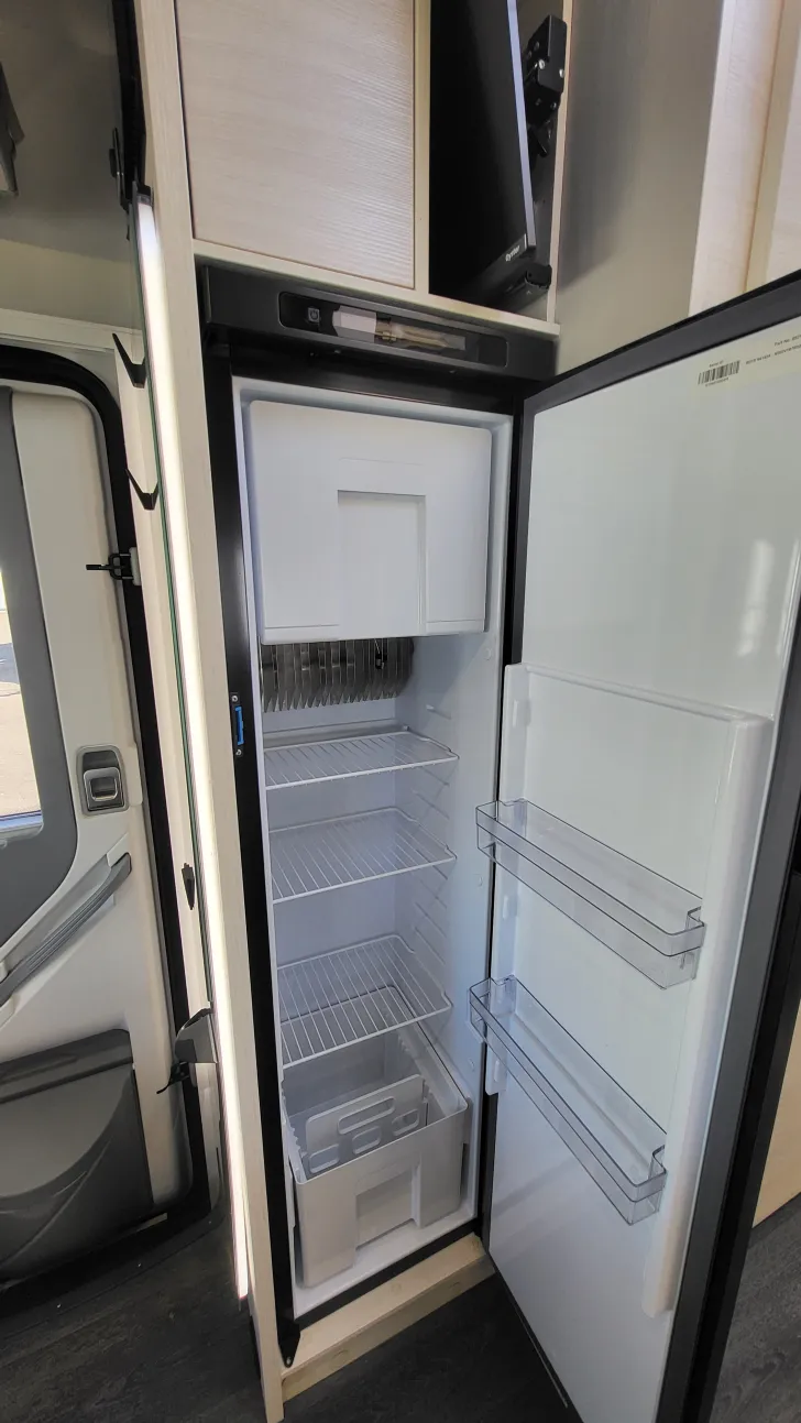 Fahrzeugbild Chausson Teilintegrierte 777GA Titanium Premium 170 PS/Automatik/SAT/Hubbett #19