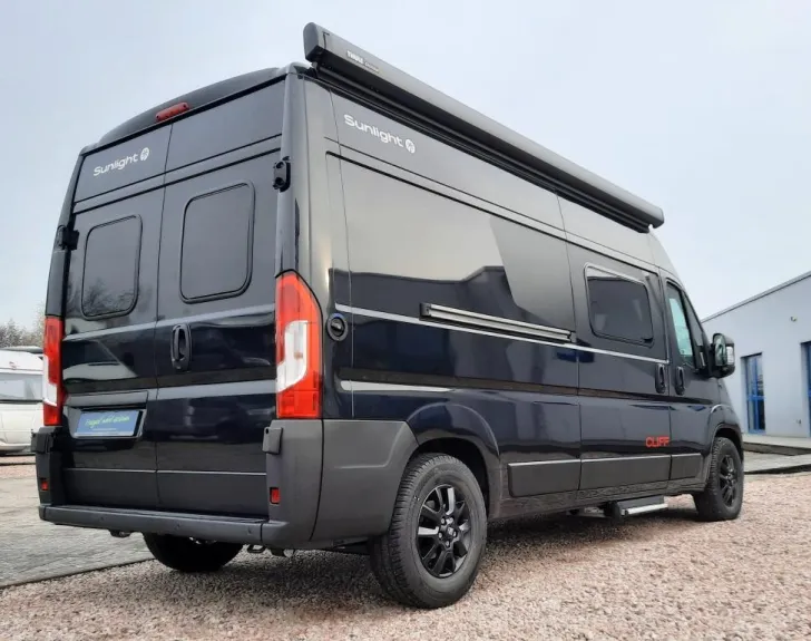 Fahrzeugbild Sunlight Camper Van Cliff 600 X RT Verfüg./Sparen Sie 10.702,- € #3