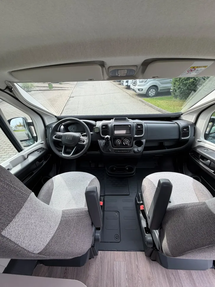 Fahrzeugbild Benimar BENIVAN PLUS B160 #8