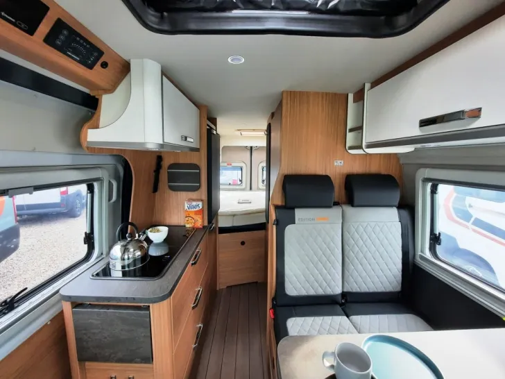 Fahrzeugbild Weinsberg CaraBus EDITION FIRE 600 MQ Verfüg./Sparen Sie 12.498,- € #5