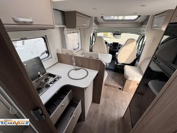 Fahrzeugbild Carado T 447 Pro+ Alle Pakete/Combi 6 E #12