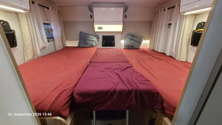 Grundriss Nacht Pilote Evidence P690 GJ, Längsbetten, zum Win