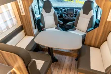 Fahrzeugbild Roller Team Kronos 284TL Black Edition *2027*WiFi*32TV*160PS #12