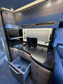 Fahrzeugbild Concorde Charisma Graphite 910 LI #14