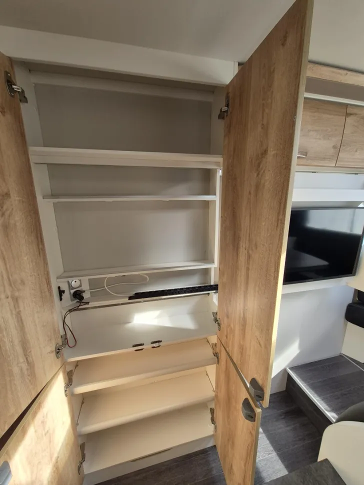 Fahrzeugbild Frankia F-Line A 840 Plus #12