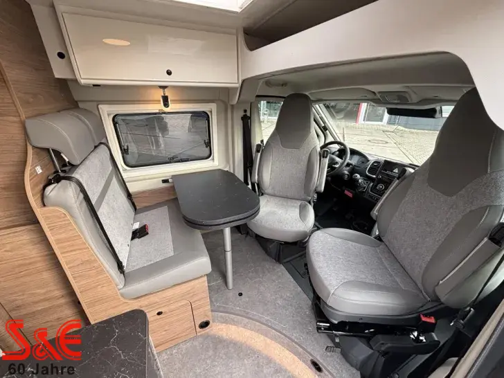 Fahrzeugbild Corigon Camper Van 60 D #10