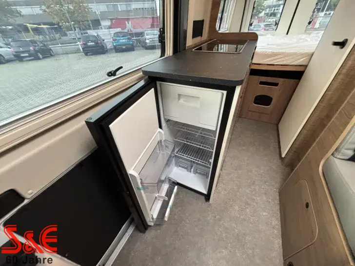 Fahrzeugbild Corigon Camper Van 60 D #17