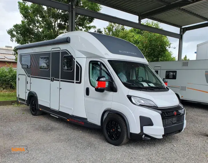 Fahrzeugbild Bürstner Signature SFT 7.1 EINZELBETTEN/HUBBETT/WINTERP. #1