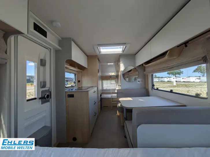 Fahrzeugbild LMC Style 490 K 1700kg/Grey Line/Stützlastanzeige/Insektenschutztür #5