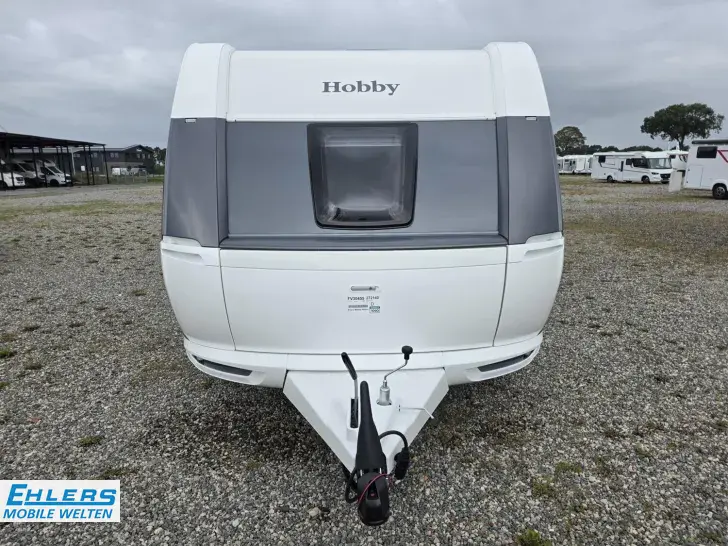 Fahrzeugbild Hobby De Luxe 545 KMF 2000kg/Deichselabdeckung/Antieschlingerkupplung/seperate Dusche #3