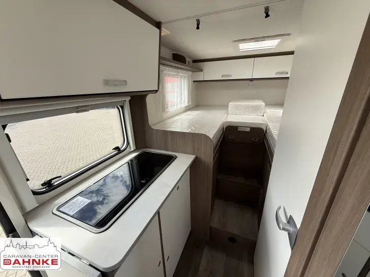 Fahrzeugbild Carado VAN V347 pro + Automatik, Navi u. Kamera #12