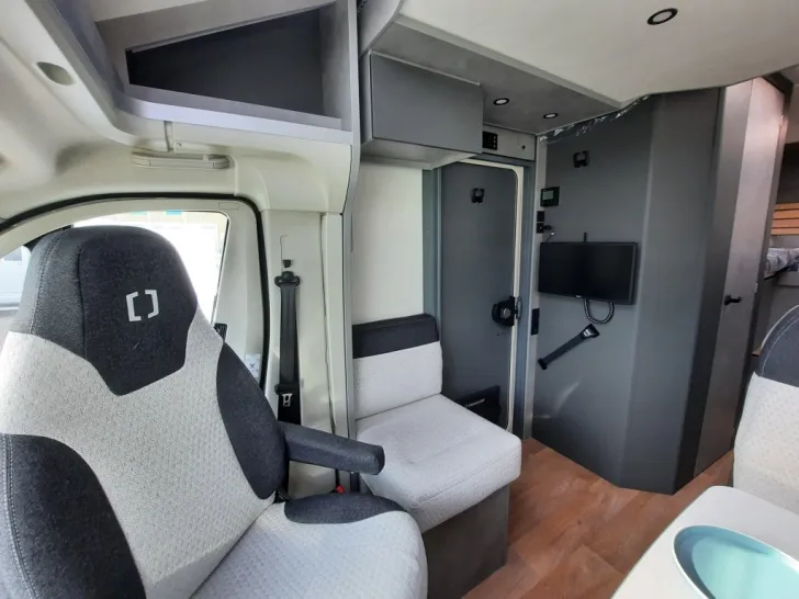 Fahrzeugbild Crosscamp EXPDN 7.0 E Verfüg./Sparen Sie 9.528,- € #6