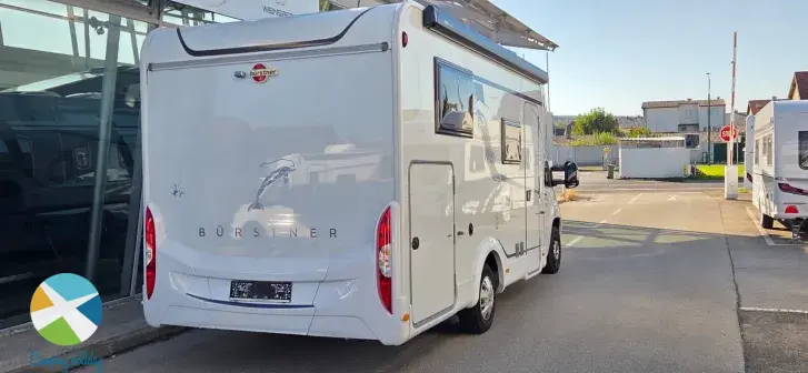 Schräg Hinten Bürstner Limited T 690 G