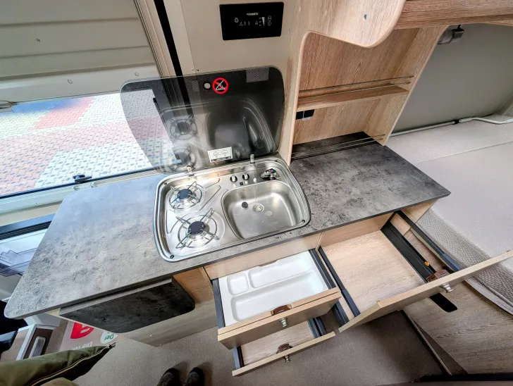 Fahrzeugbild Pössl H-Line 2WIN Vario (00) AHK, Markise uvm. #13