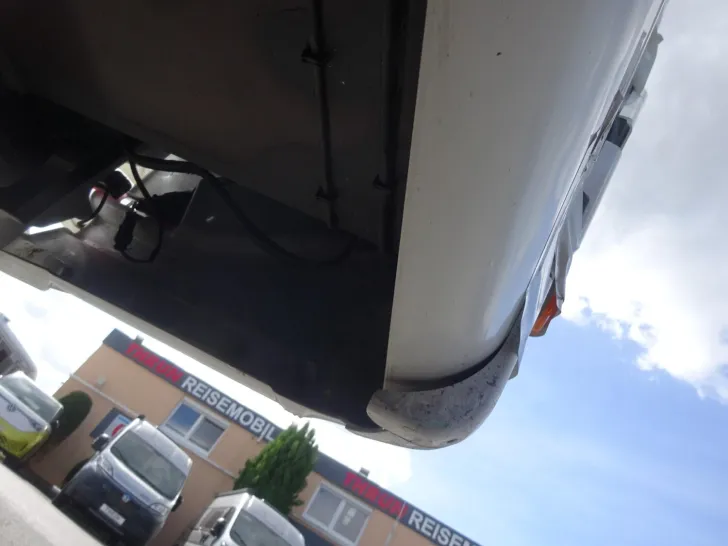 Fahrzeugbild Sunlight Adventure T 68 Unfallschaden Seitenwand #6