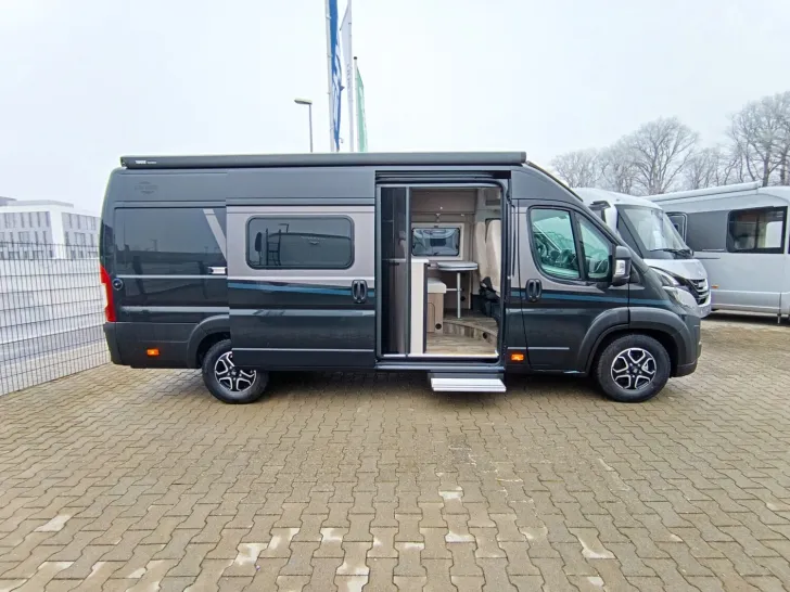 Fahrzeugbild Carado pro CV 640+ SEASON SALE: bis 12.000 EUR sparen #3