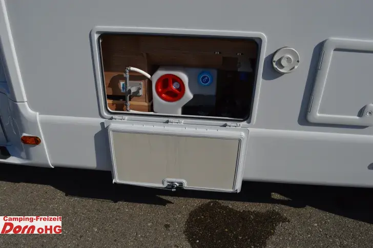 Fahrzeugbild Weinsberg CaraCompact EDITION PEPPER Suite 640 MEG 170 PS Automatik/3,5t ges.Gew. #7