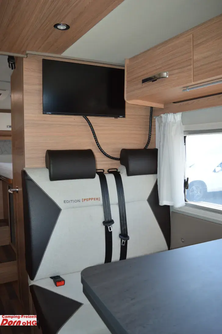 Fahrzeugbild Weinsberg CaraCompact EDITION PEPPER Suite 640 MEG 170 PS Automatik/3,5t ges.Gew. #20