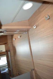 Fahrzeugbild Weinsberg CaraCompact EDITION PEPPER Suite 640 MEG 170 PS Automatik/3,5t ges.Gew. #23
