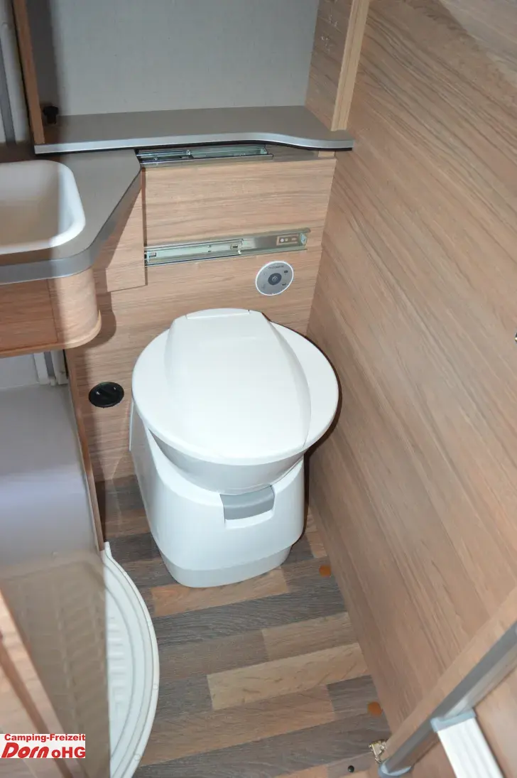 Fahrzeugbild Weinsberg CaraCompact EDITION PEPPER Suite 640 MEG 170 PS Automatik/3,5t ges.Gew. #26