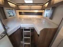 Fahrzeugbild Carado T 447 ED Combi 6E+Hubbett+TV Paket #23