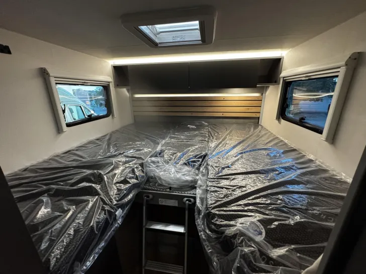 Fahrzeugbild Crosscamp EXPDN 7.0 EL Peugeot #11