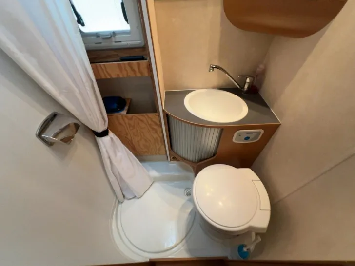 Fahrzeugbild Sun Living Lido A13/Festbett/Solar/Markise/Klima/Garage #15