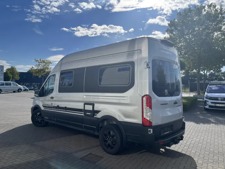 Fahrzeugbild LMC Innovan Ford 592 #4