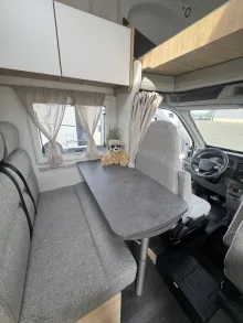 Fahrzeugbild Chausson Alkoven First Line C514 #7